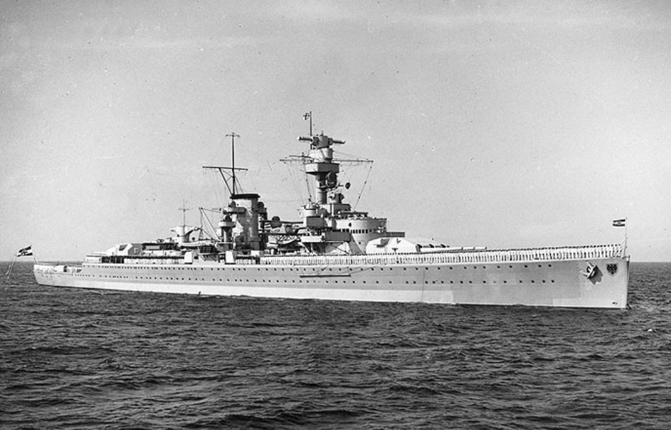 German cruiser Deutschland at sea