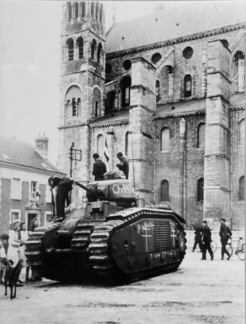 French resistance fighters standing around a Char B1