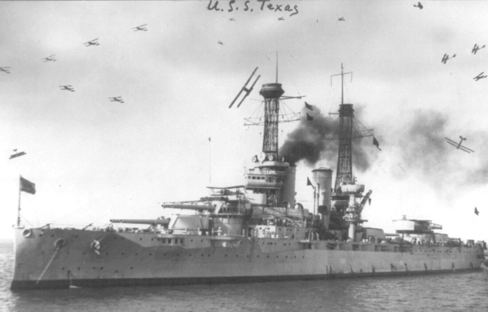 USS Texas (BB-35) at sea