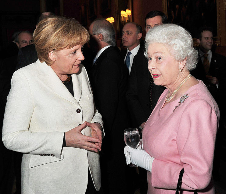 Angela Merkel speaking with Queen Elizabeth II