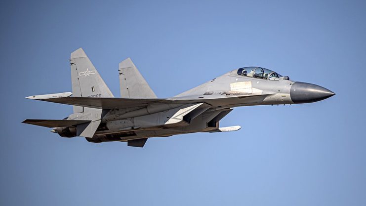 Shenyang J-16 in flight