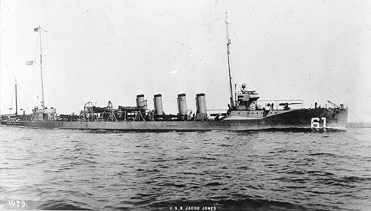 USS Jacob Jones (DD-61) at sea