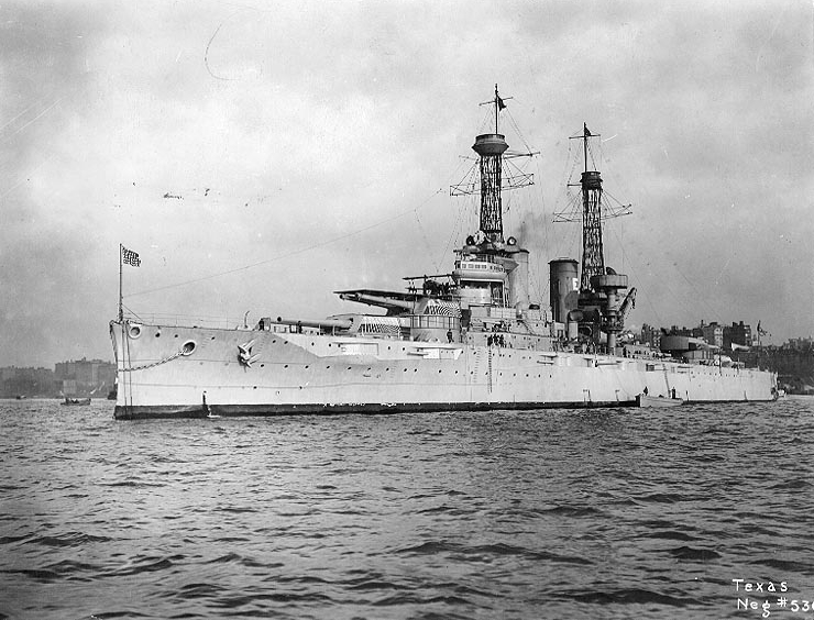 USS Texas (BB-35) at sea