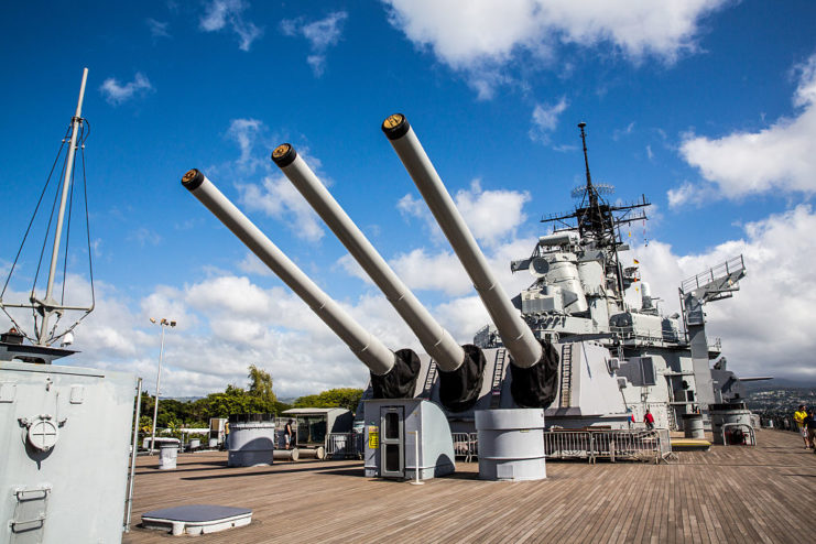 Deck guns on the USS Missouri (BB-63)