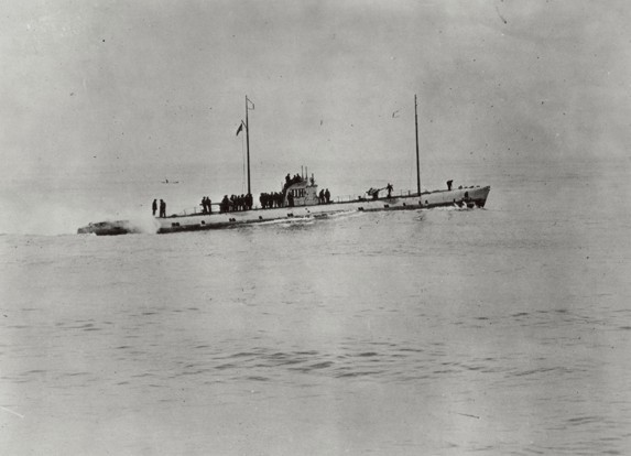 SM U-111 at sea