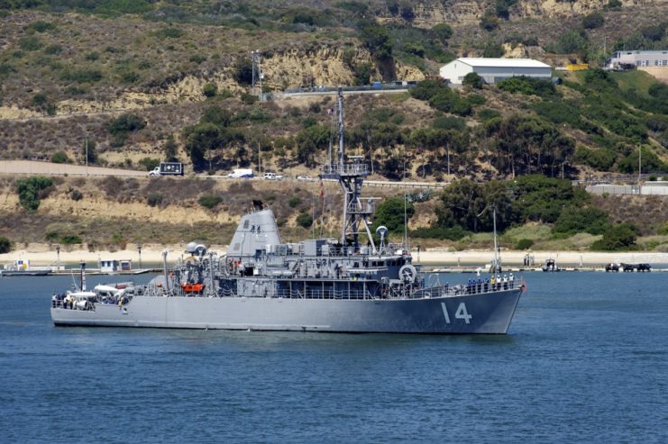 USS Chief (MCM-14) near the shore along San Diego Bay