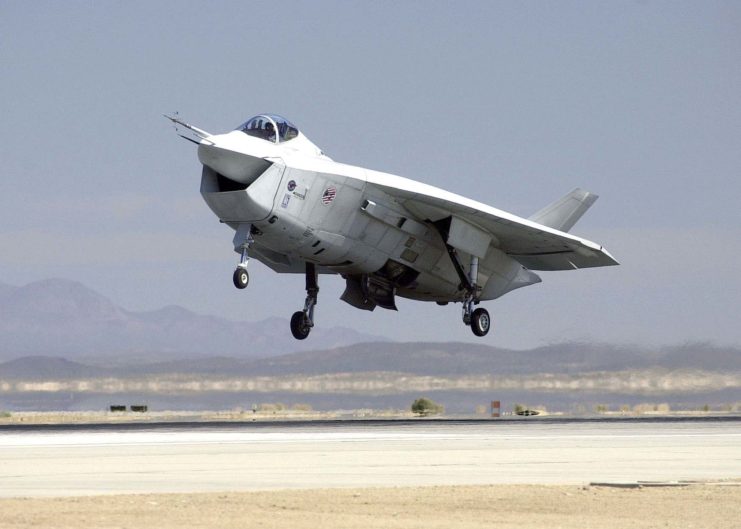 Boeing X-32B taking off