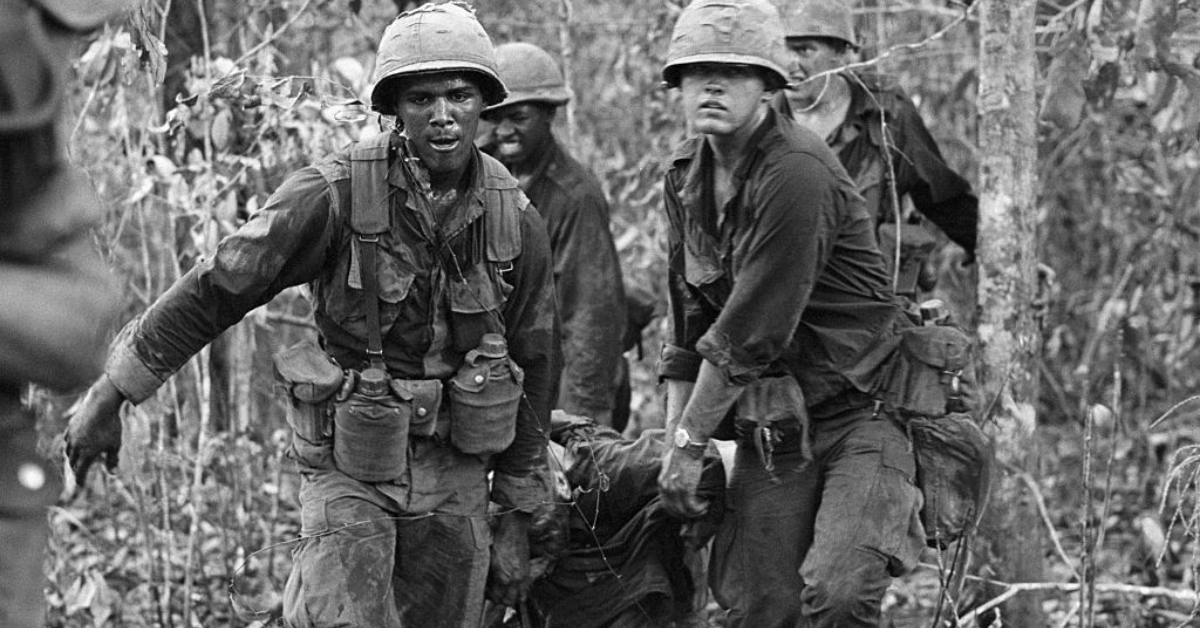 Những anh hùng Việt Nam của Paris Davis xứng đáng nhận Huân chương Danh dự