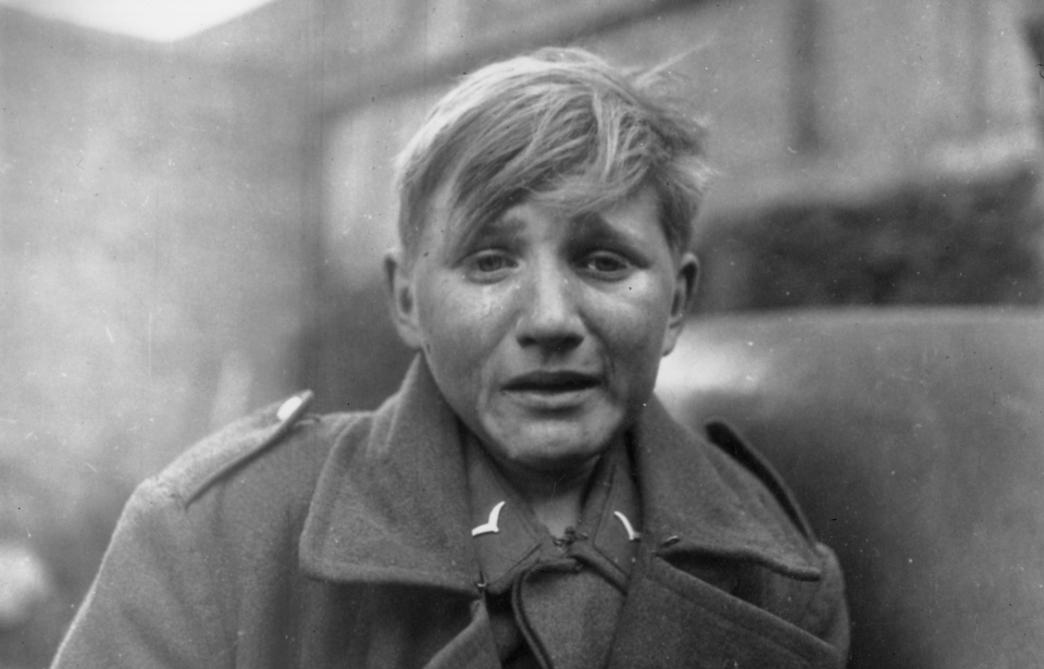 Hans-Georg Henke crying in uniform