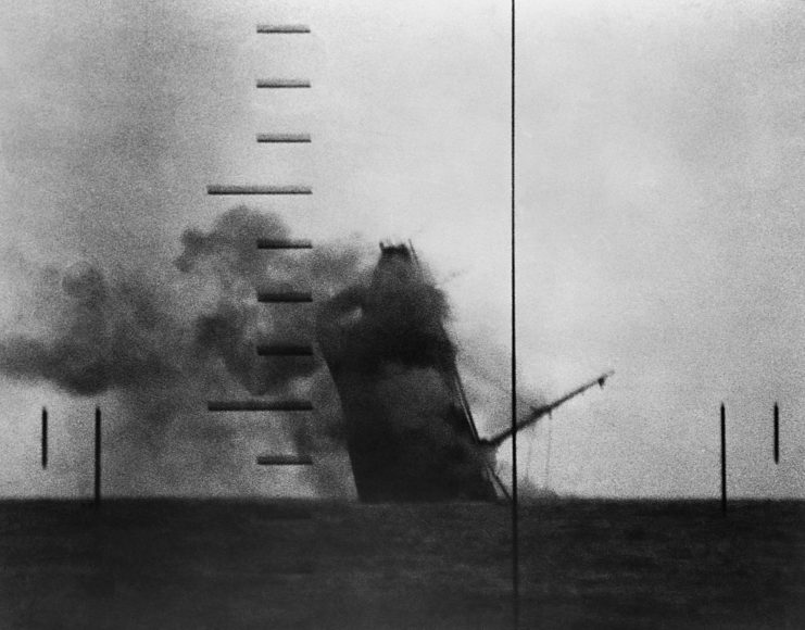 View of the Buyo Maru sinking through the lens of a periscope