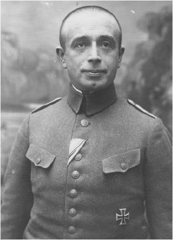 Hugo Gutmann standing in his military uniform