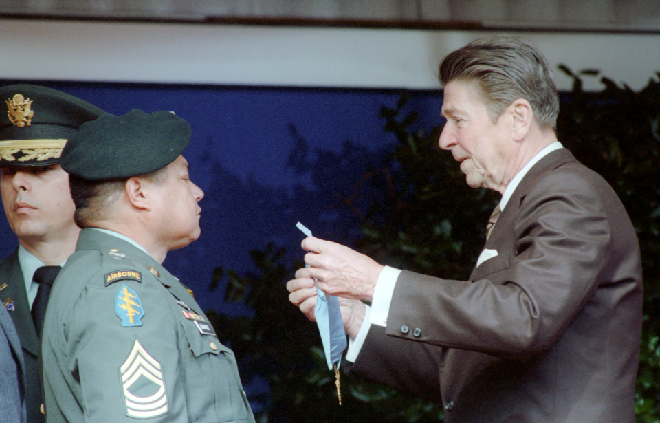 Ronald Reagan presenting Roy Benavidez with the Medal of Honor