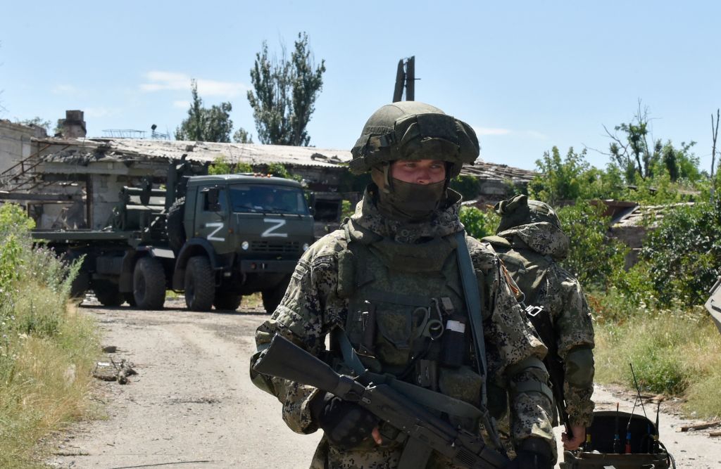 Russian Soldiers Accuse Comrades of Fragging, Praise Ukrainian ...