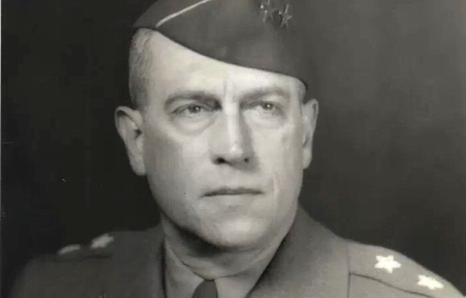 Military portrait of Maurice Rose