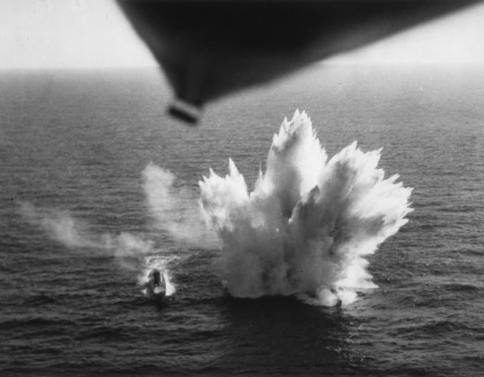 U-117 being attacked while at sea