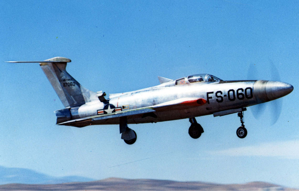 Republic XF-84H Thunderscreech taking off