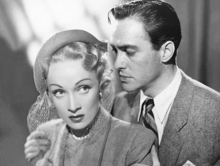 Marlene Dietrich and Richard Todd as Charlotte Inwood and Jonathan Cooper in 'Stage Fright'