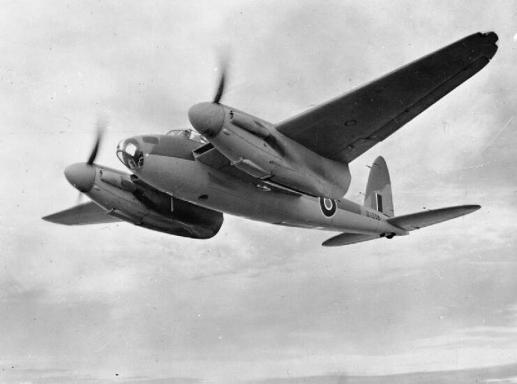 de Havilland Mosquito B Mk. IV Series 2 in flight