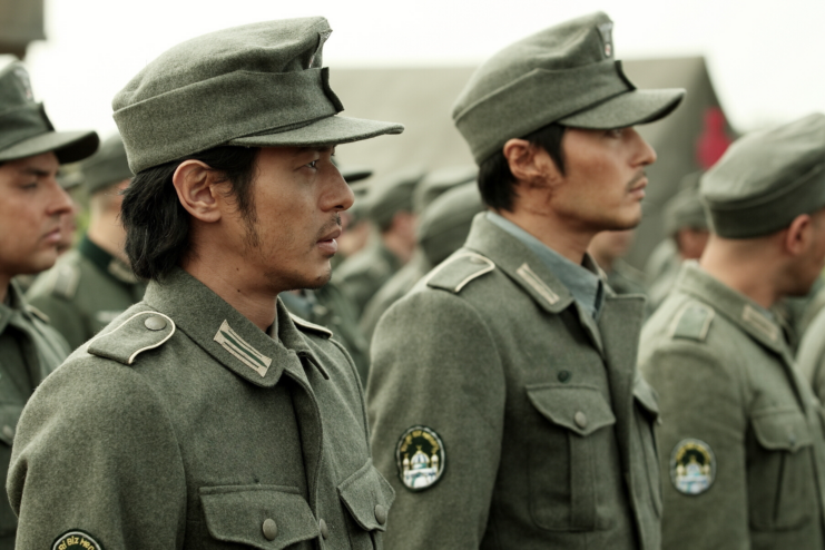 Jang Dong-gun and Joe Odagiri as Kim Jun-shik and Tatsuo Hasegawa in 'My Way'