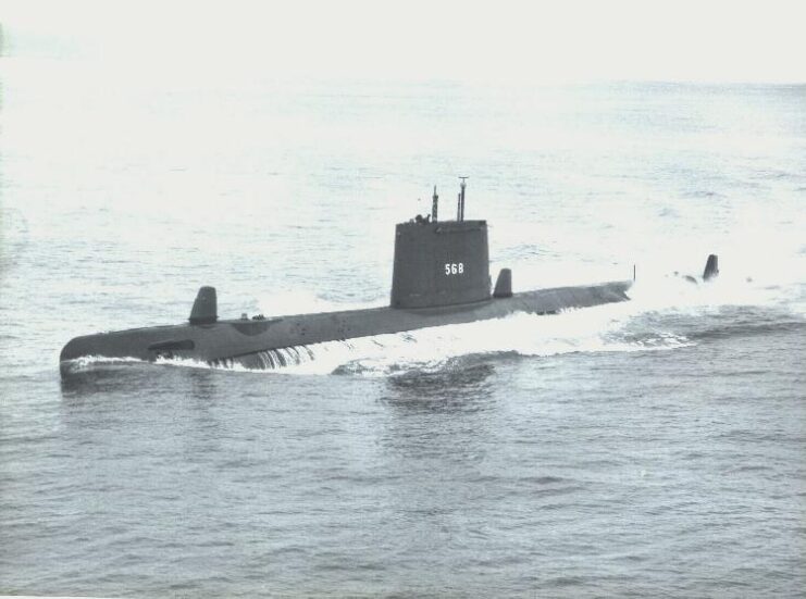 USS Harder (SS-568) at sea
