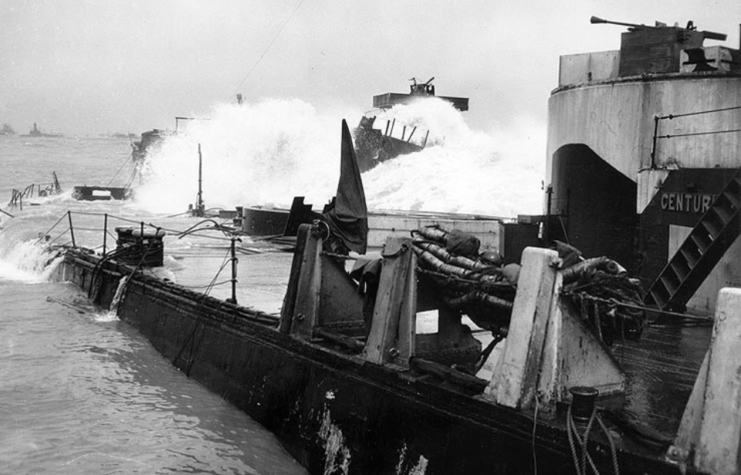 Waves crashing over the HMS Centurion (1911)