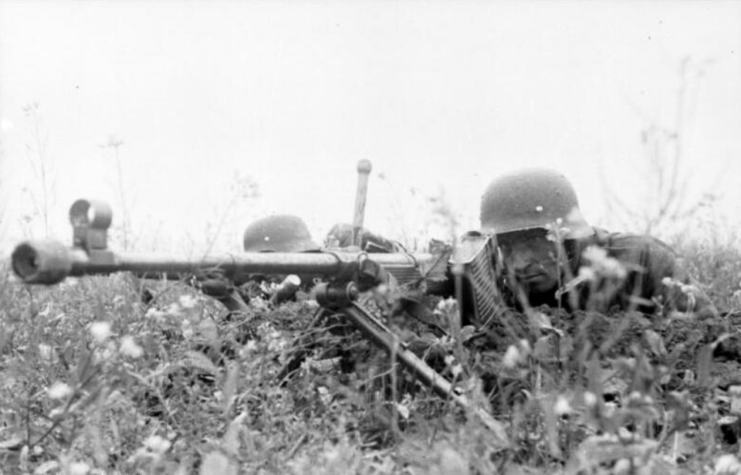 German soldier aiming a Panzerbüchse 39 (PzB 39)