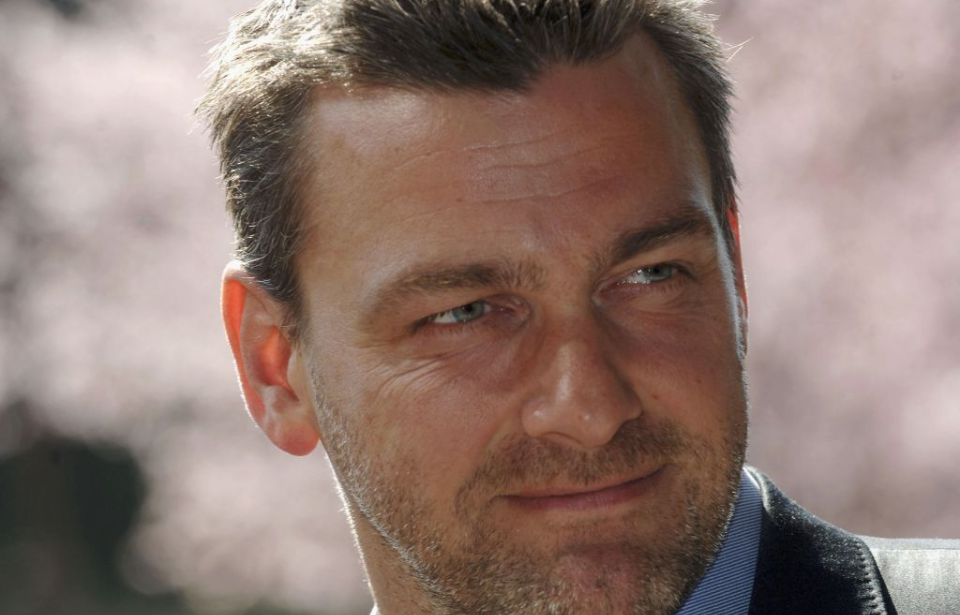 Ray Stevenson posing for a photo