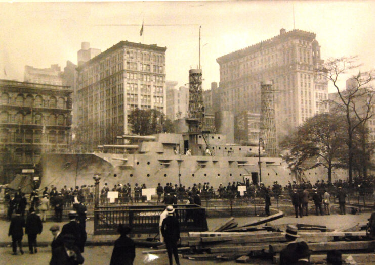 Crowd gathered around the USS Recruit (1917) in Manhattan's Union Square