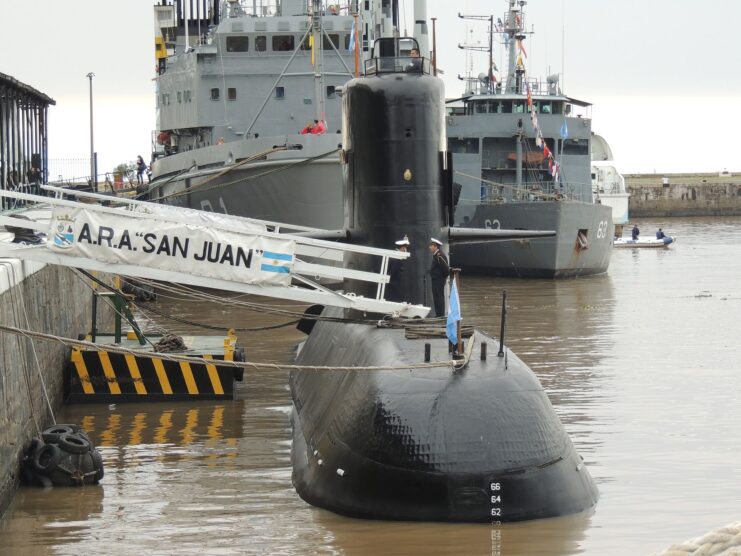 Sailors standing aboard the ARA San Juan (S-42)