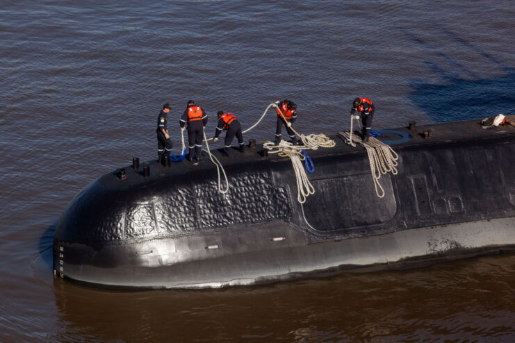 Sailors standing aboard the ARA San Juan (S-42)