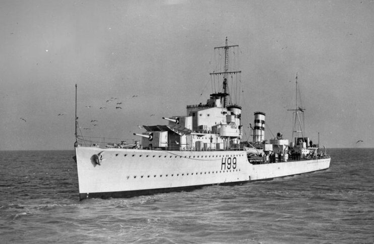 HMS Hero (H99) at sea