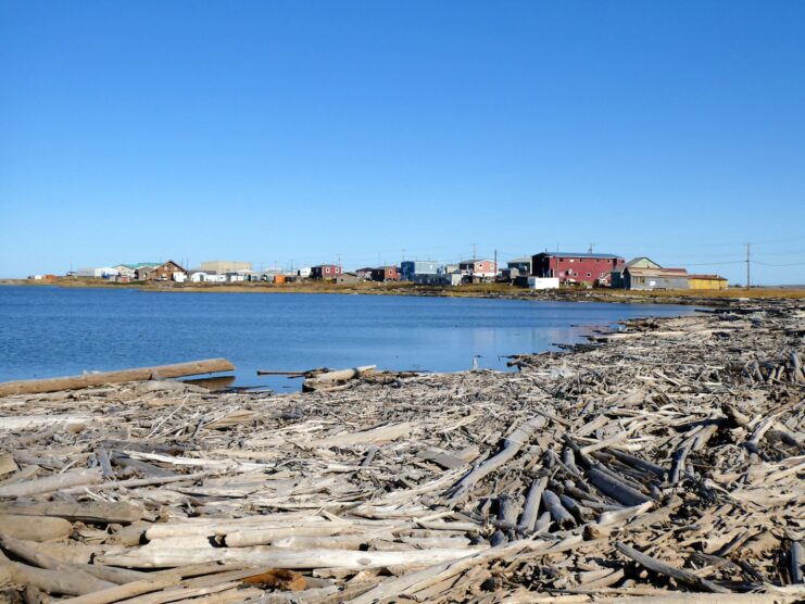 Houses along the water's shore in Tuktoyatuk, North West Territories
