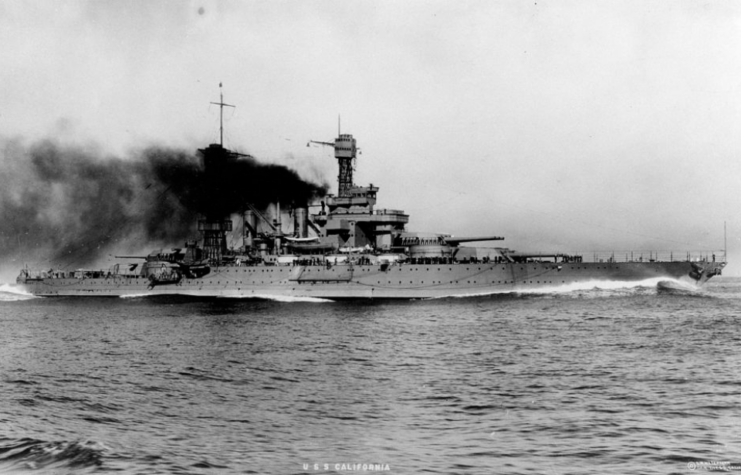 USS California (BB-44) at sea