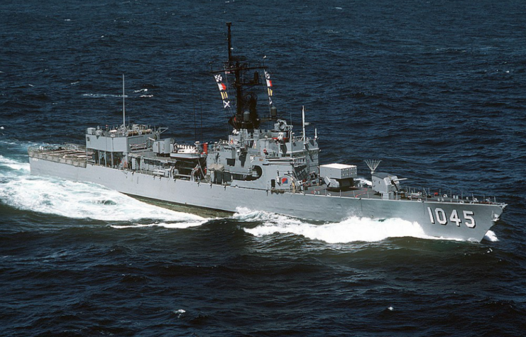 USS Davidson (FF-1045) at sea