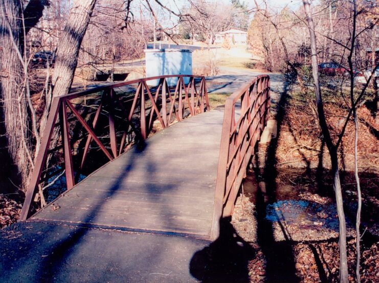Bridge crossing a small stream in Foxstone Park, in Vienna, Virginia