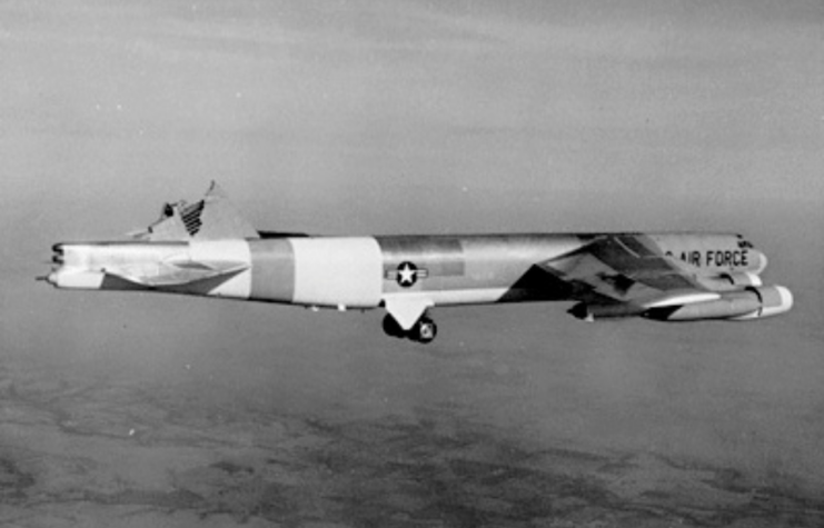 Boeing B-52H Stratofortress flying without its tail