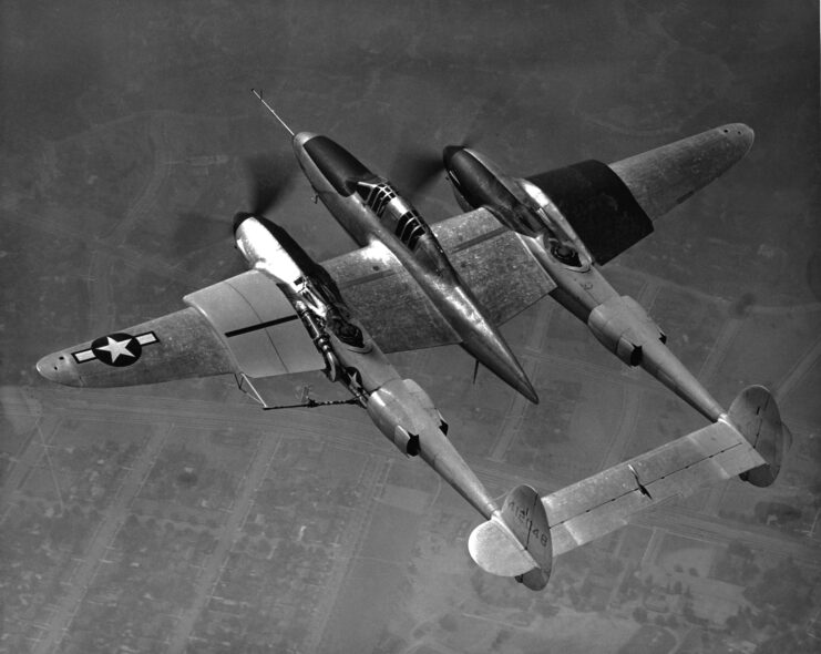 Lockheed P-38 Lightning in-flight