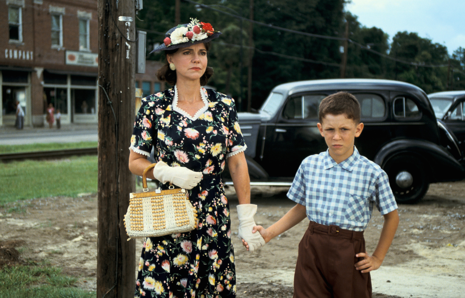 Sally Field and Michael Conner Humphreys as Mrs. Gump and young Forrest Gump in 'Forrest Gump'