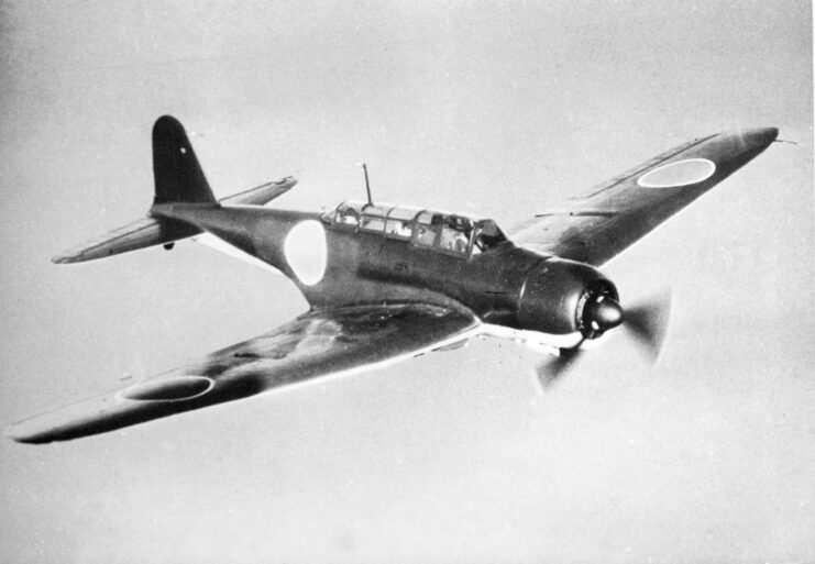 Nakajima B5N in flight
