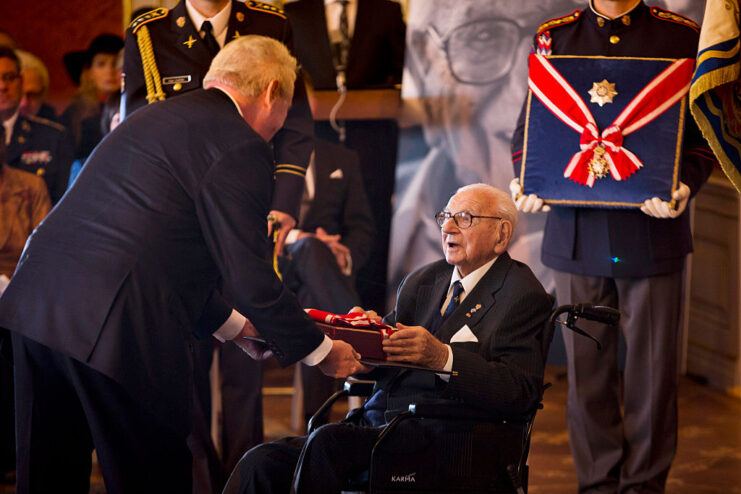 Miloš Zeman presenting the Order of the White Lion (1st class) to Sir Nicholas Winton