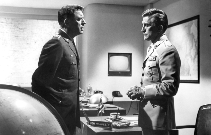 Burt Lancaster and Kirk Douglas as Gen. James Mattoon Scott and Col. Martin "Jiggs" Casey in 'Seven Days in May'