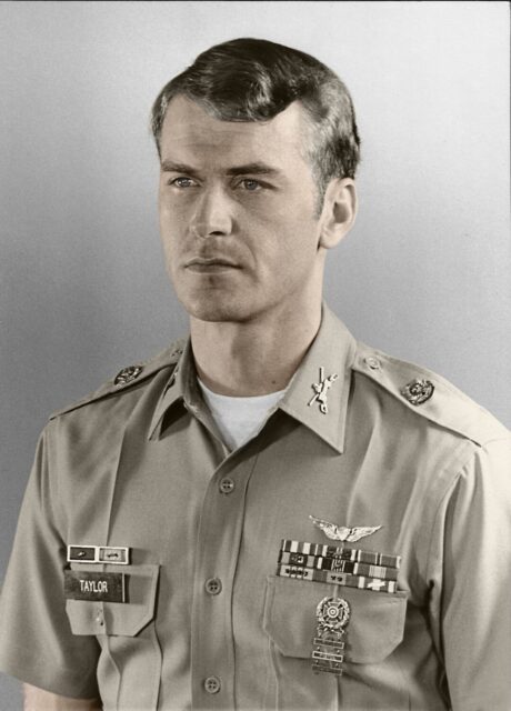 Military portrait of Larry Taylor