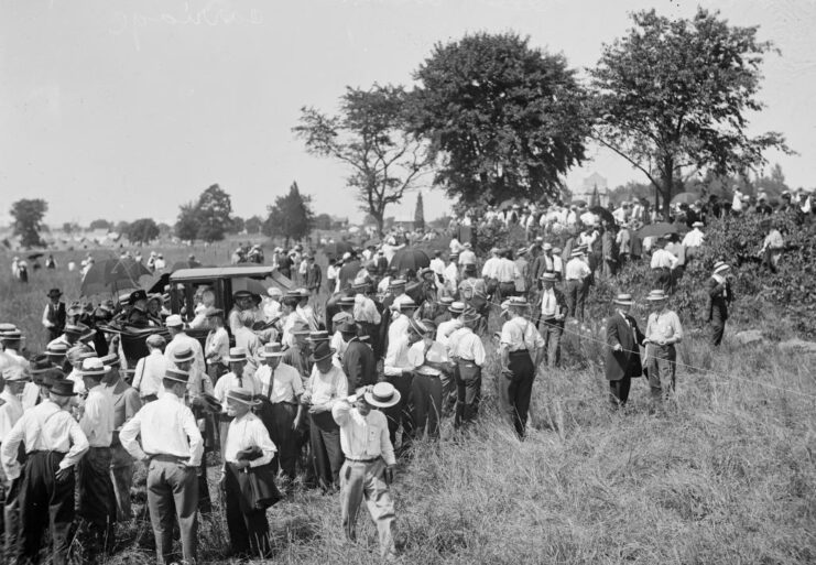 American Civil War veterans standing in a field