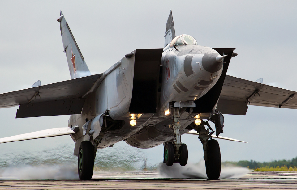 The Mikoyan-Gurevich MiG-25 Scared the West – Until a Defector
Exposed Its Secrets