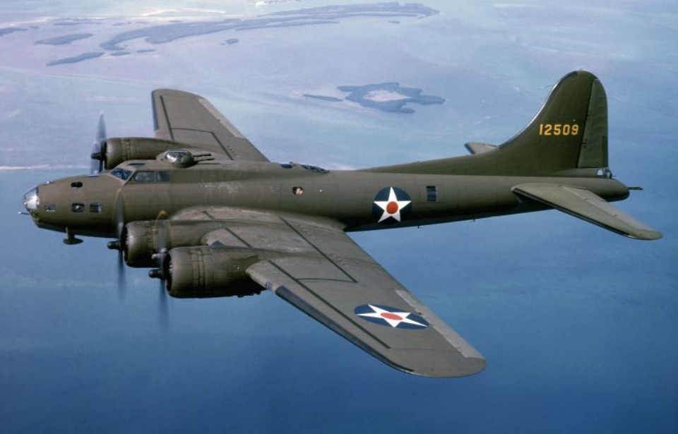 The B-17 Flying Fortress Saw Use As An Airliner?! 12 Facts About the
Iconic American Heavy Bomber