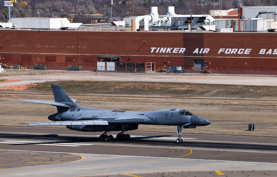 Retired ‘Lancelot’ B-1B Lancer Being Returned to Active Service