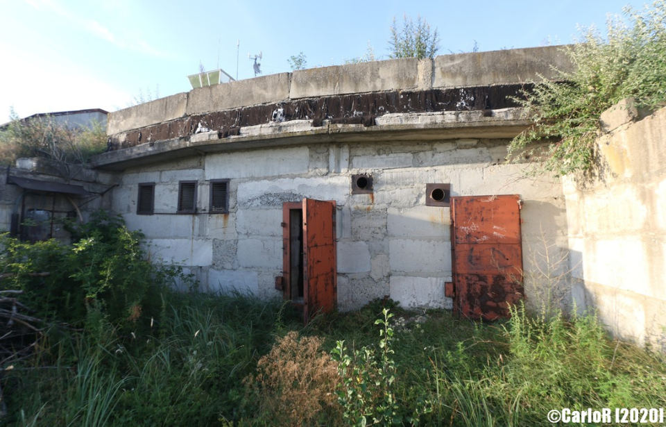 Exterior of a building at Tököl Airbase