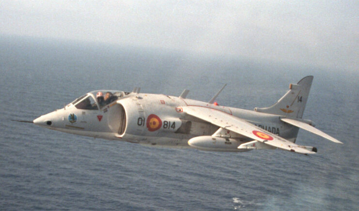 Hawker Siddeley AV-8S Matador in flight