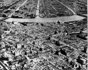 Japan : World War II View of the destroyed industrial area along the Sumida river in Tokyo after the US air raid in March 1945